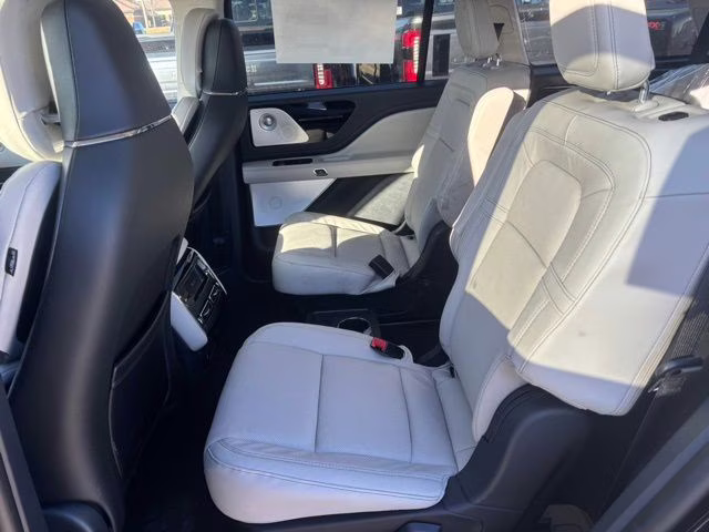 2026 Infinite Black Metallic Clearcoat Lincoln Aviator Reserve AWD SUV