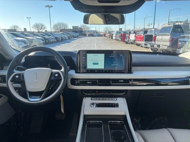 2026 Infinite Black Metallic Clearcoat Lincoln Aviator Reserve AWD SUV