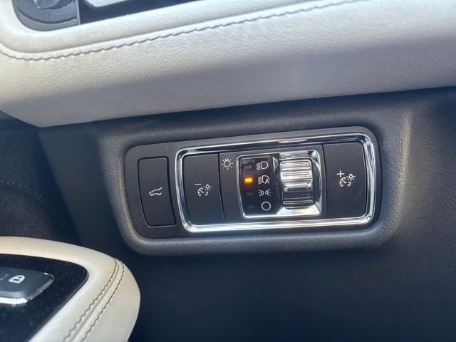 2026 Infinite Black Metallic Clearcoat Lincoln Aviator Reserve AWD SUV