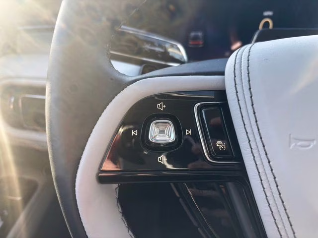 2026 Infinite Black Metallic Clearcoat Lincoln Aviator Reserve AWD SUV