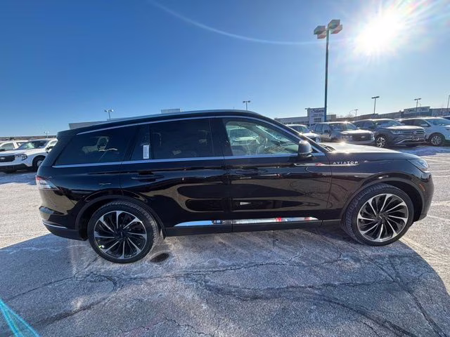 2026 Infinite Black Metallic Clearcoat Lincoln Aviator Reserve AWD SUV