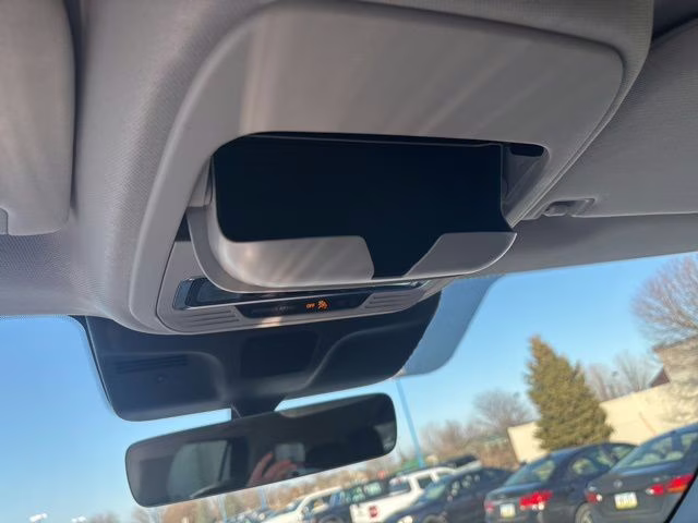 2026 Star White Metallic Tri-Coat Lincoln Navigator Reserve 4X4 SUV