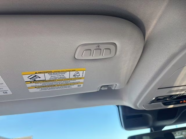 2026 Star White Metallic Tri-Coat Lincoln Navigator Reserve 4X4 SUV