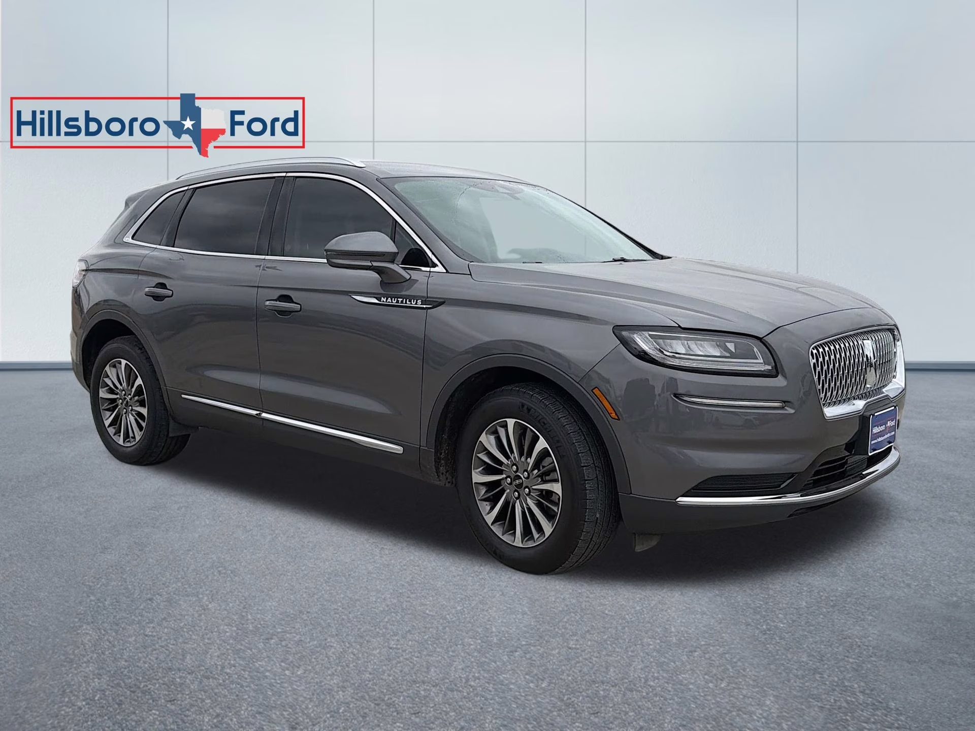 2023 Asher Gray Metallic Clearcoat Lincoln Nautilus Standard AWD SUV