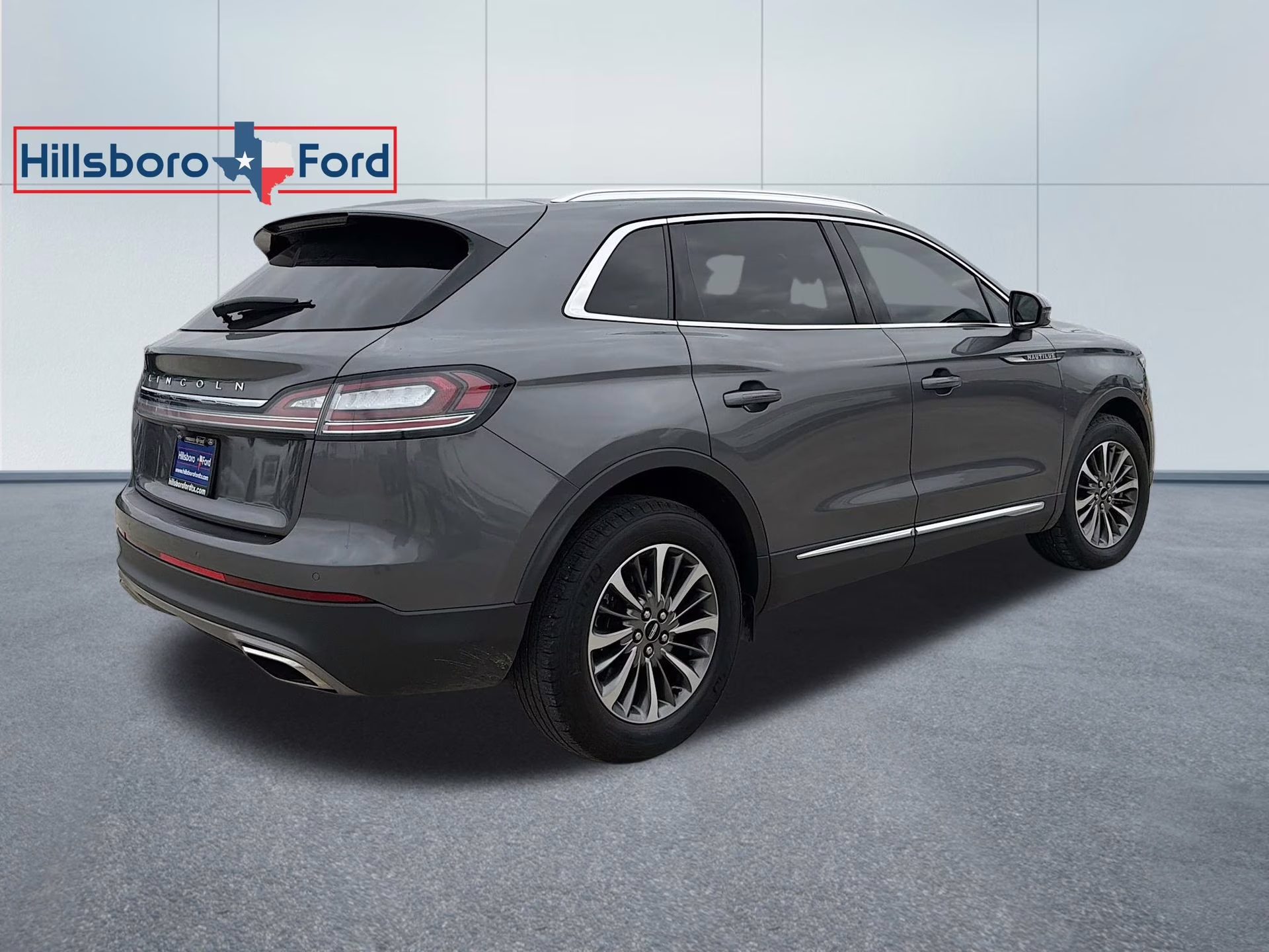 2023 Asher Gray Metallic Clearcoat Lincoln Nautilus Standard AWD SUV