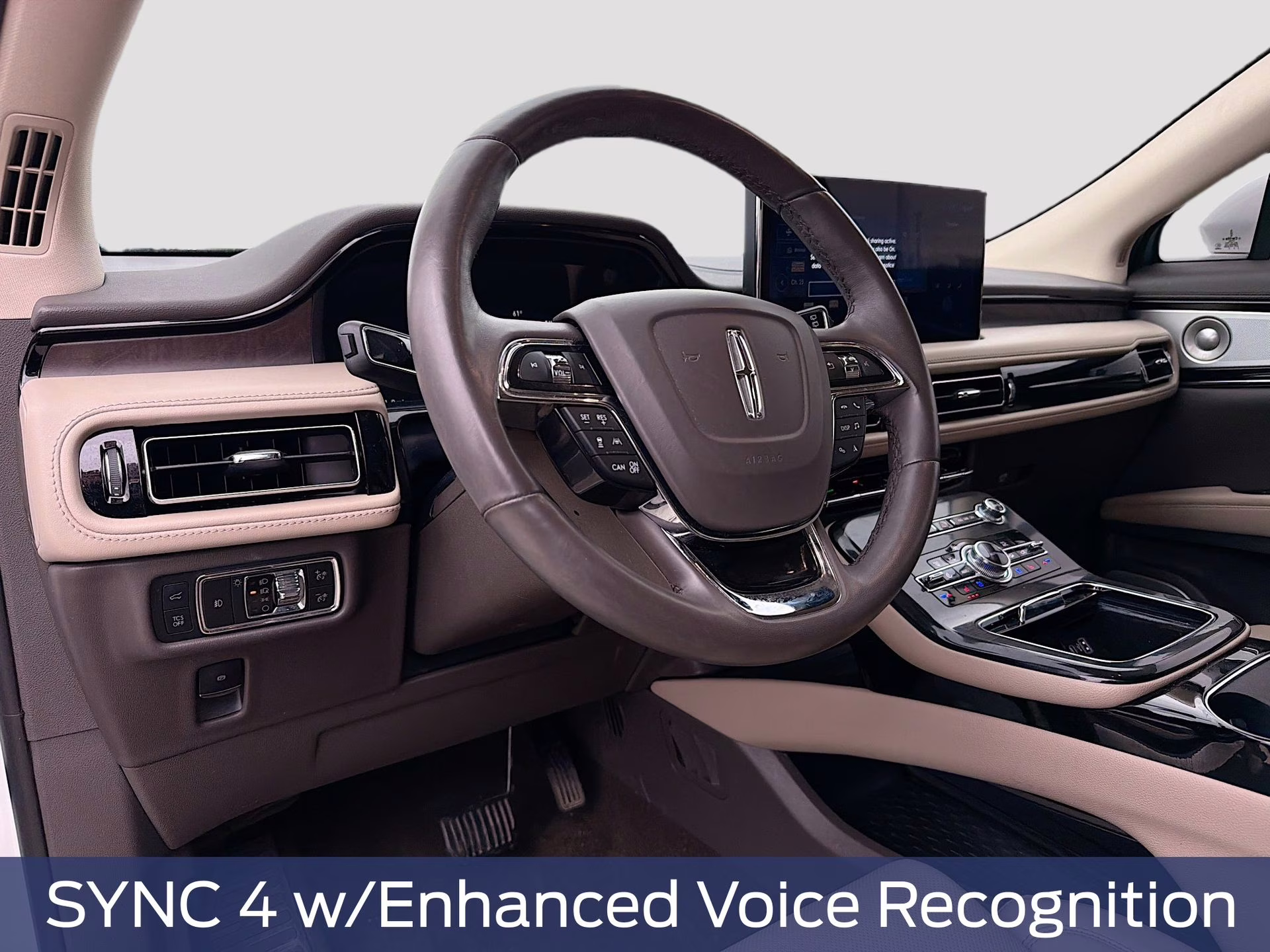 2023 Pristine White Metallic Tri-Coat Lincoln Nautilus Reserve AWD SUV