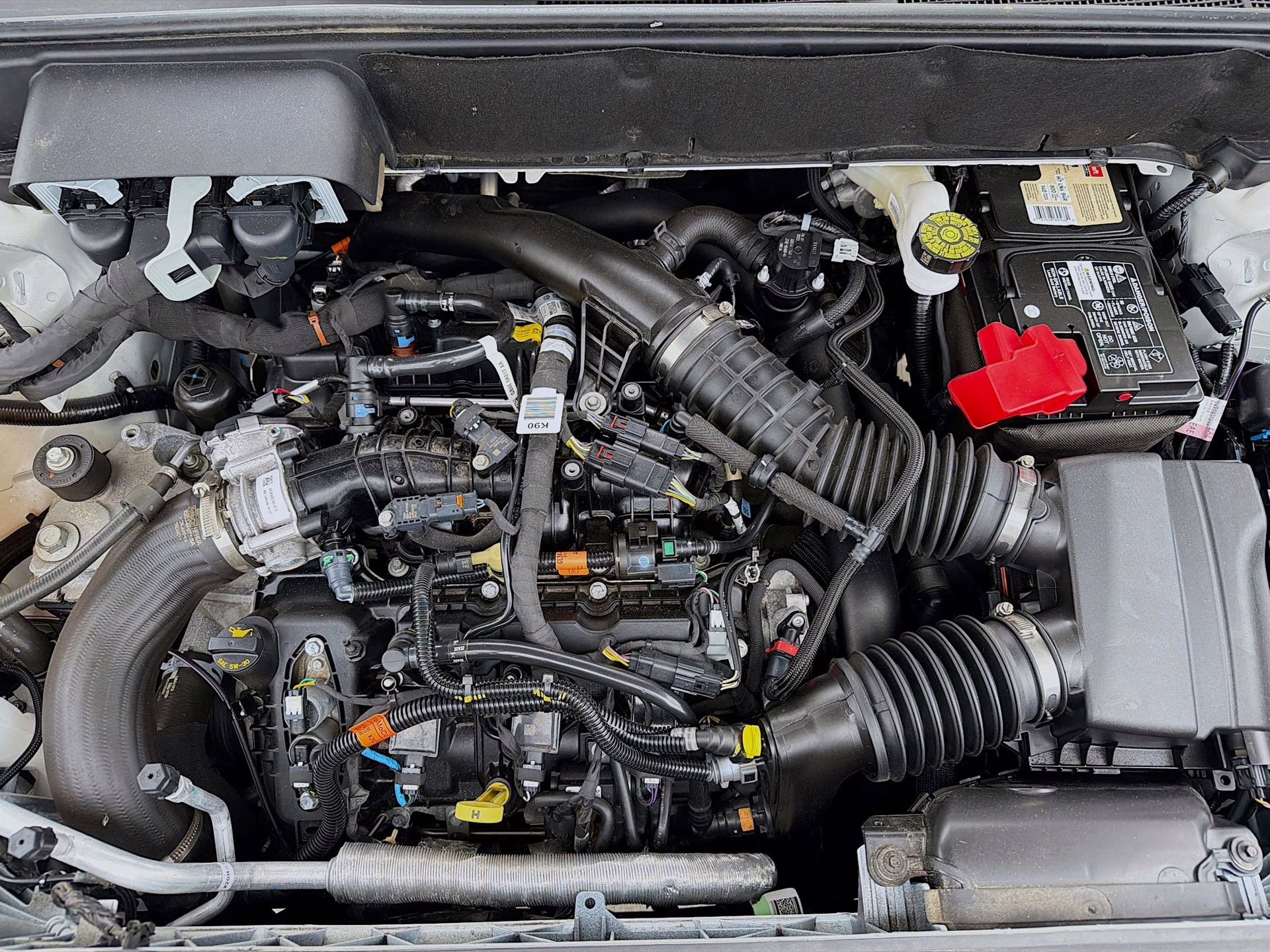 2023 Pristine White Metallic Tri-Coat Lincoln Nautilus Reserve AWD SUV