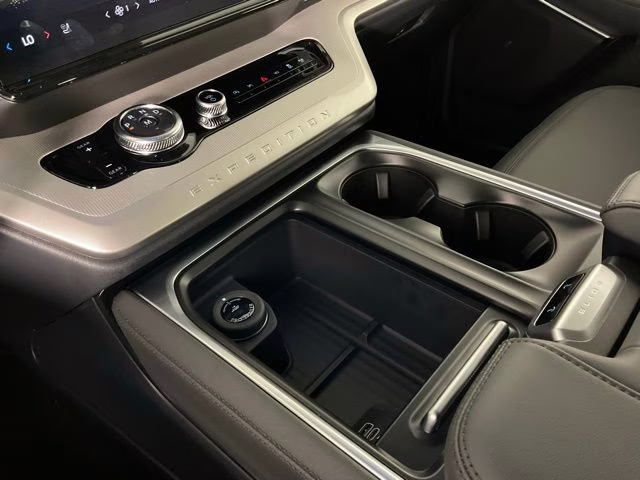 2026 Agate Black Metallic Ford Expedition Max Active RWD SUV