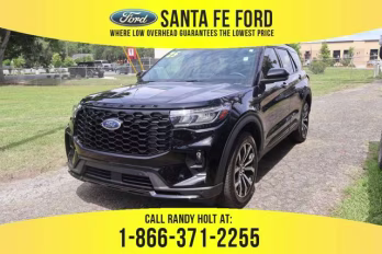 2025 Black Ford Explorer ST-Line 4X4 SUV