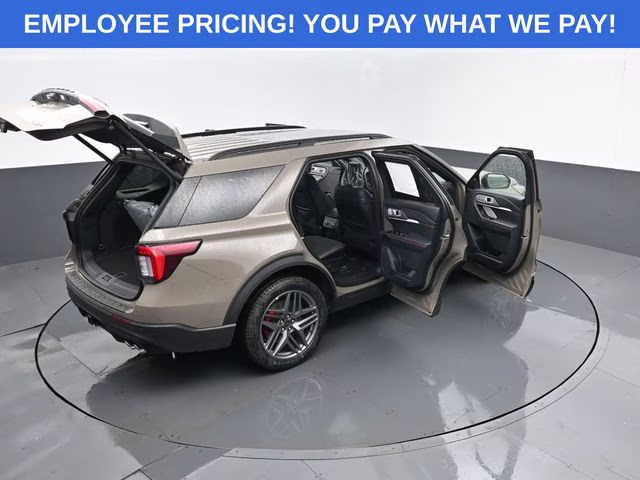 2026 Gray Ford Explorer ST 4X4 SUV