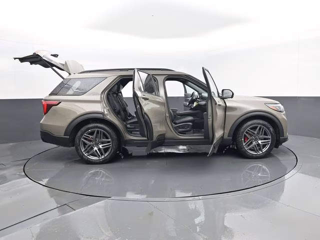 2026 Gray Ford Explorer ST 4X4 SUV