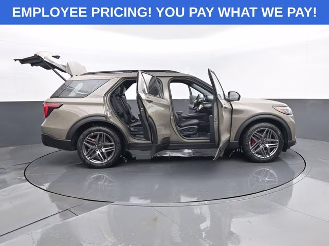 2026 Gray Ford Explorer ST 4X4 SUV