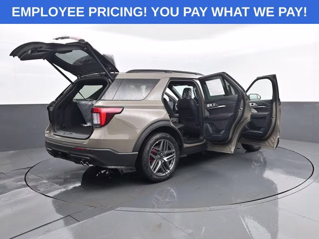 2026 Gray Ford Explorer ST 4X4 SUV