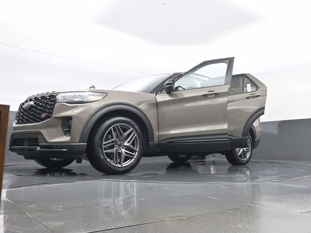 2026 Gray Ford Explorer ST 4X4 SUV