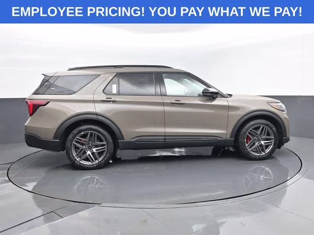2026 Gray Ford Explorer ST 4X4 SUV
