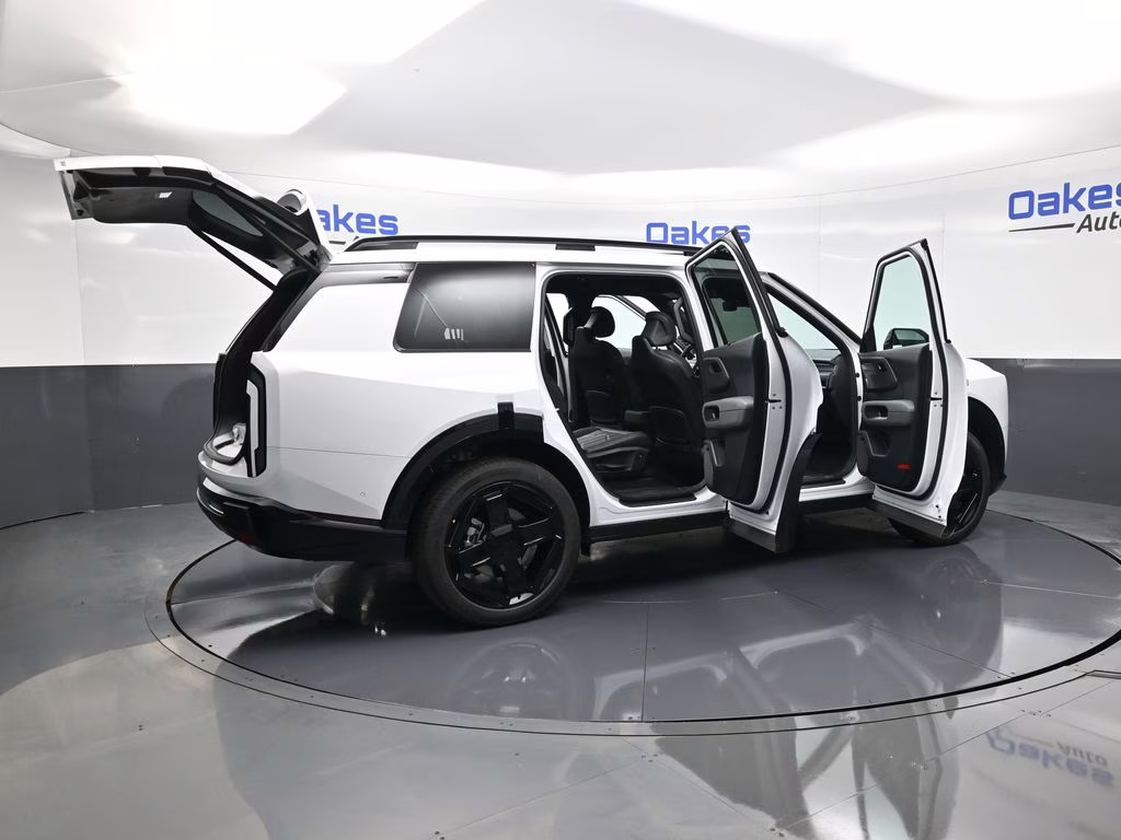 2027 Glacial White Pearl Kia Telluride X-Line SX AWD SUV