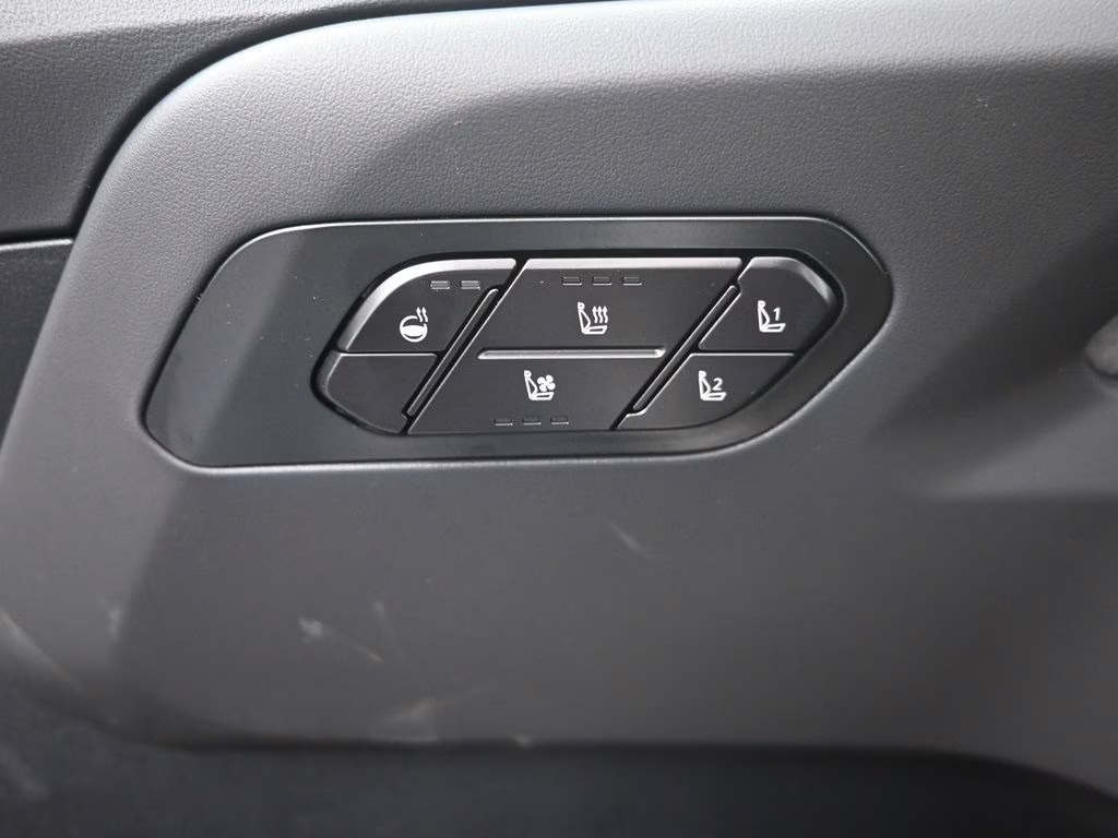 2027 Glacial White Pearl Kia Telluride X-Line SX AWD SUV