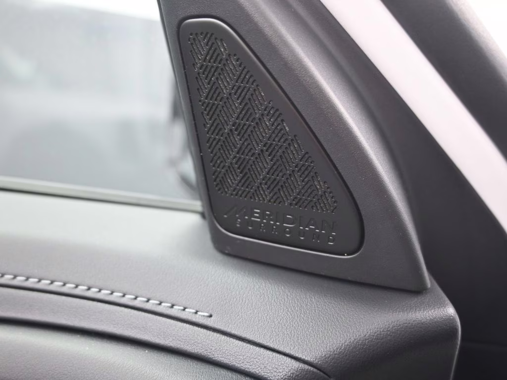 2027 Glacial White Pearl Kia Telluride X-Line SX AWD SUV