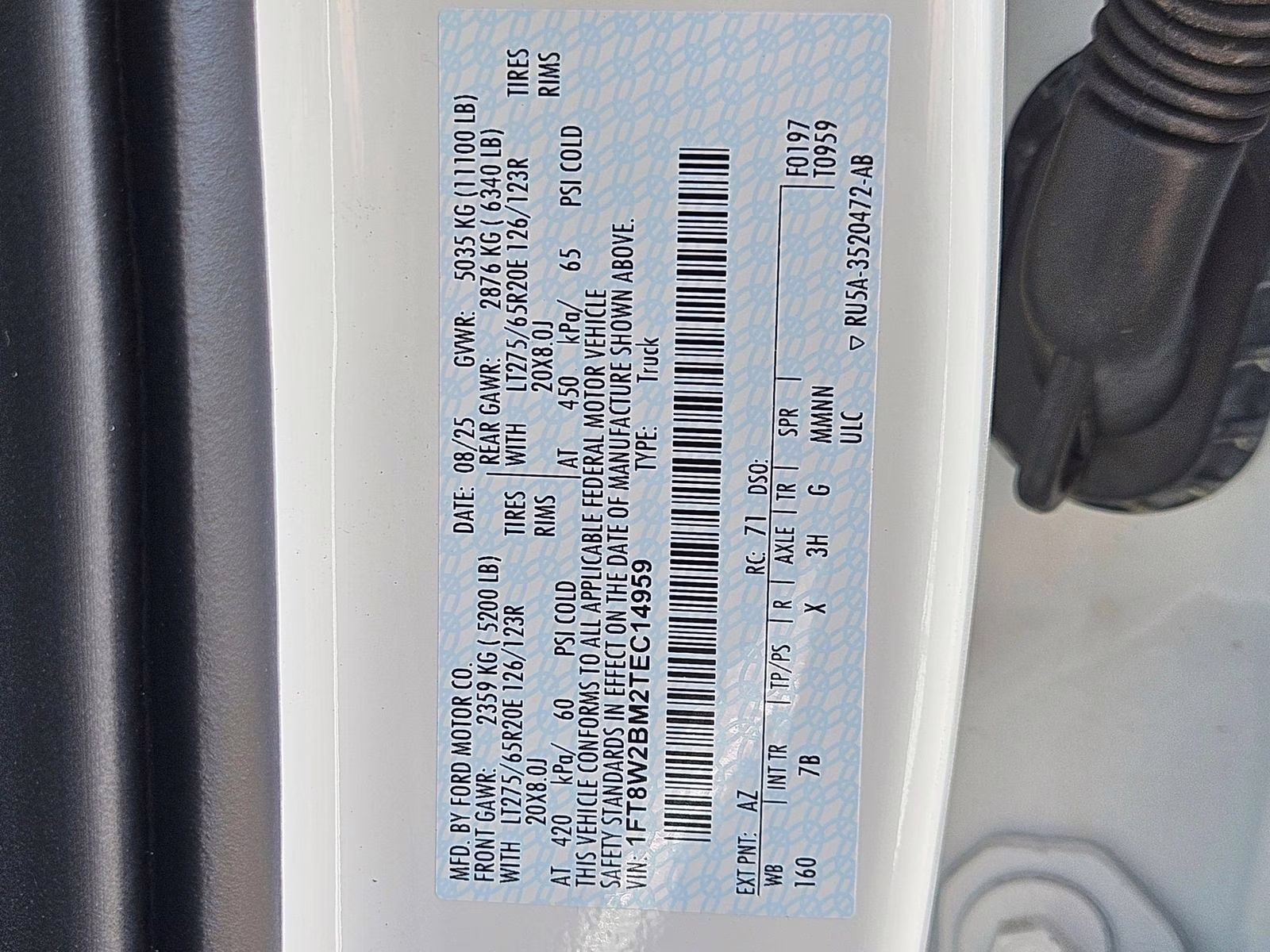 2026 White Metallic Ford Super Duty F-250 SRW Platinum 4X4 Truck