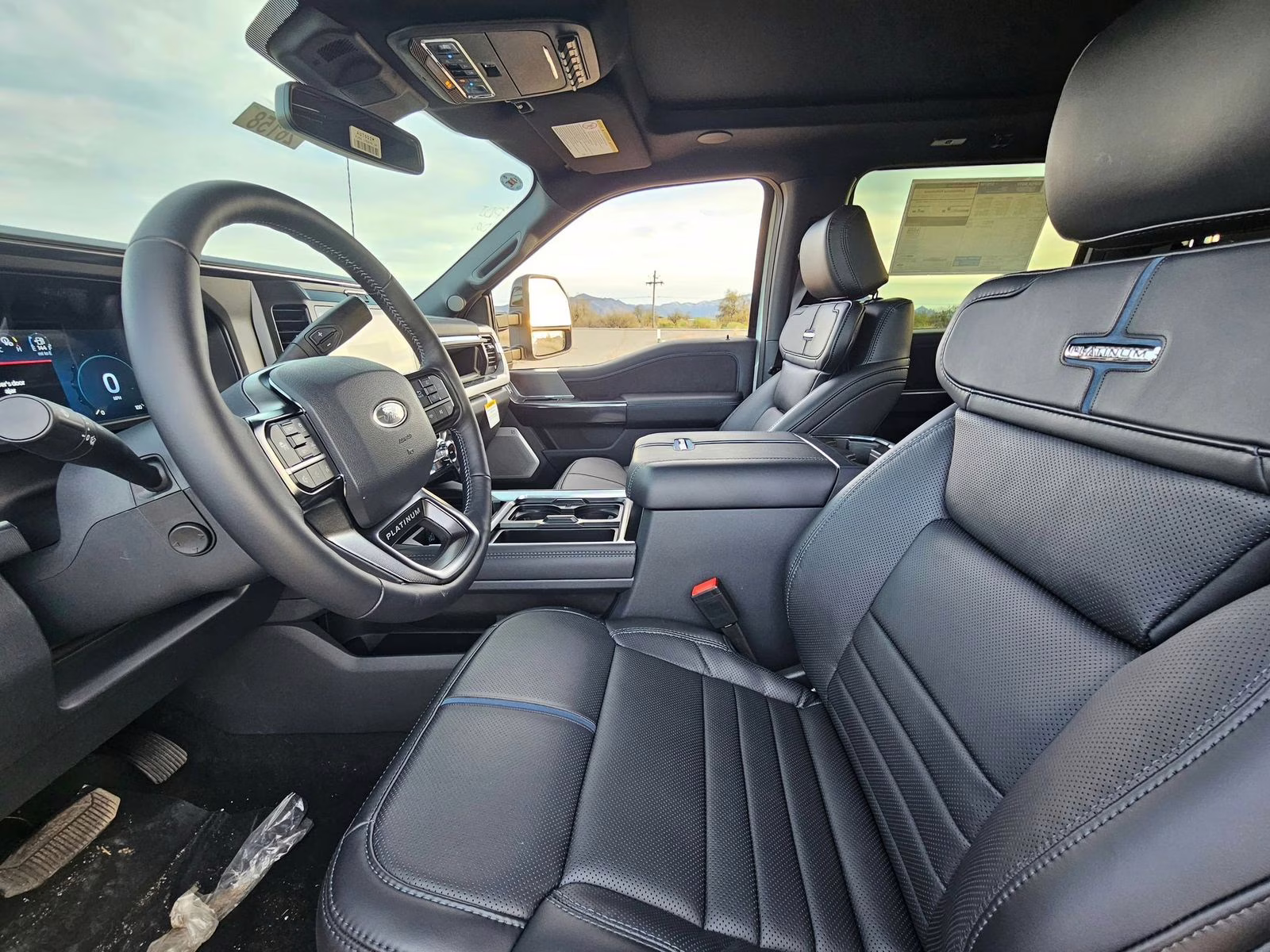 2026 White Metallic Ford Super Duty F-250 SRW Platinum 4X4 Truck