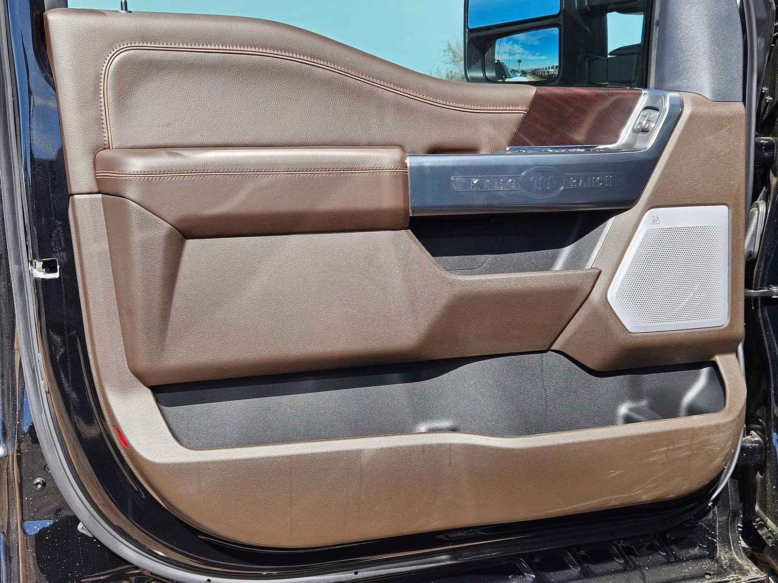 2026 Black Metallic Ford Super Duty F-350 SRW King Ranch 4X4 Truck