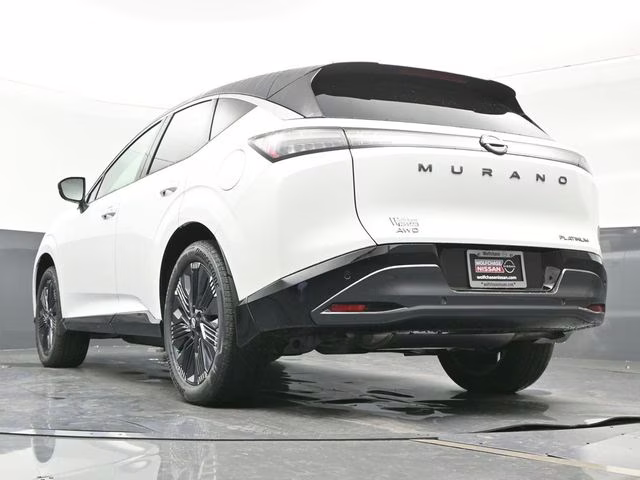 2026 Everest White Pearl/Black Nissan Murano Platinum AWD SUV