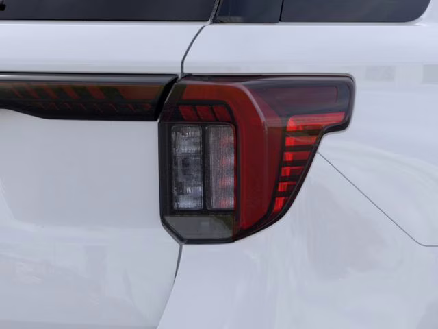 2026 Oxford White Ford Explorer Active RWD SUV