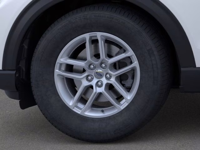 2026 Star White Metallic Tri-Coat Ford Explorer Active RWD SUV
