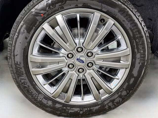 2026 Agate Black Metallic Ford F-150 Platinum 4X4 Truck