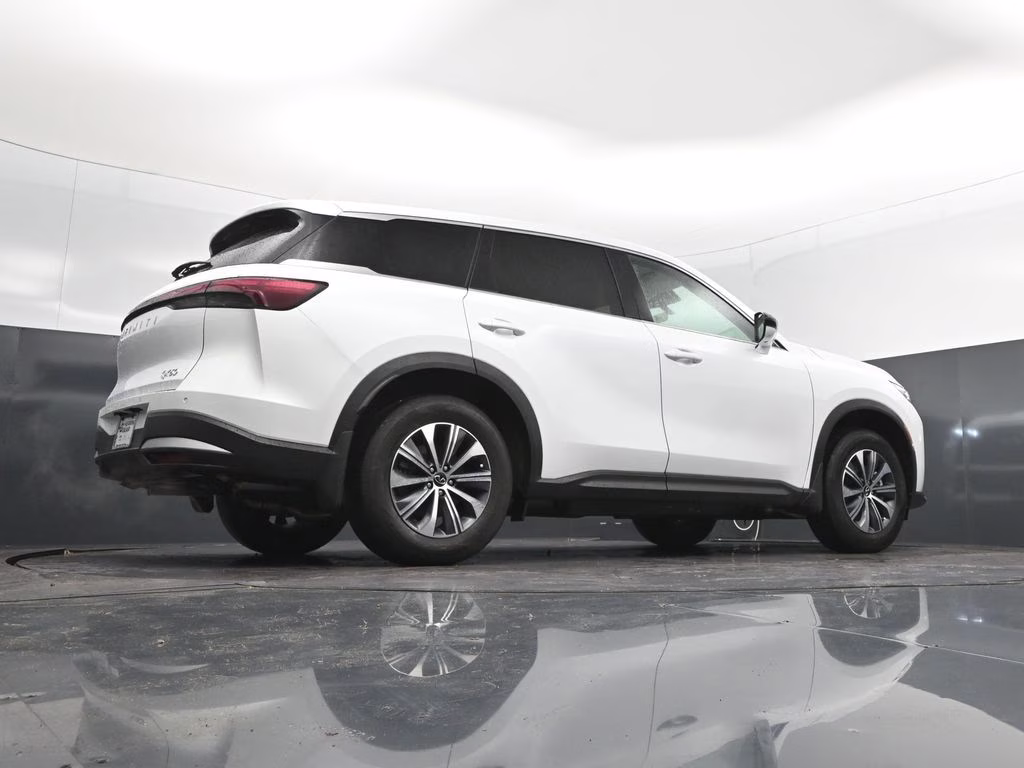 2026 White INFINITI QX60 PURE FWD SUV