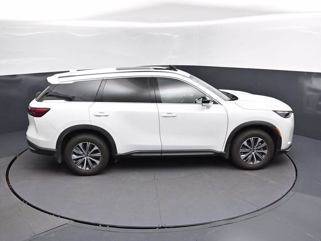 2026 White INFINITI QX60 PURE FWD SUV