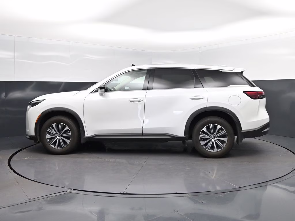 2026 White INFINITI QX60 PURE FWD SUV