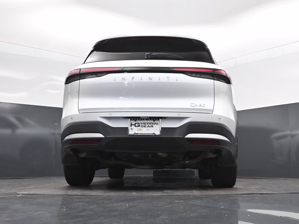2026 White INFINITI QX60 PURE FWD SUV