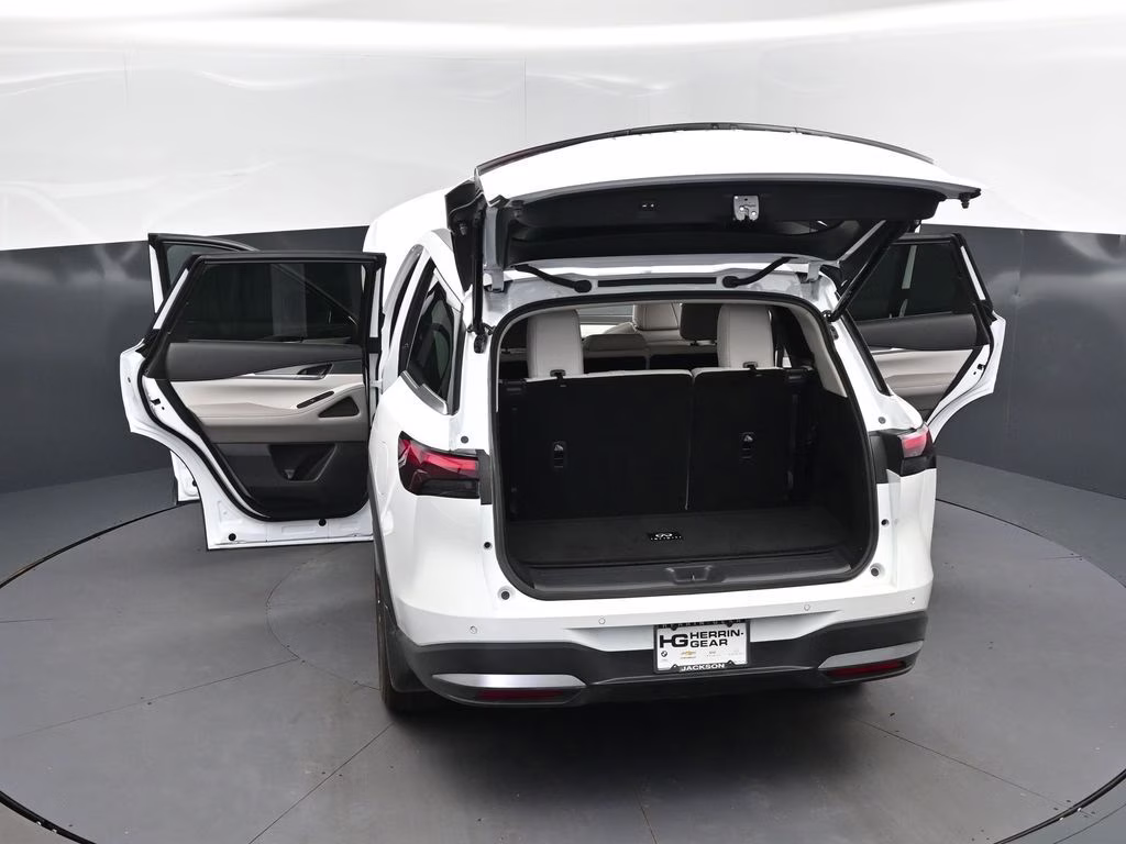 2026 White INFINITI QX60 PURE FWD SUV
