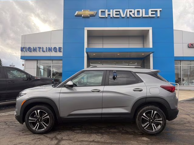 2024 Sterling Gray Metallic Chevrolet Trailblazer LT AWD SUV