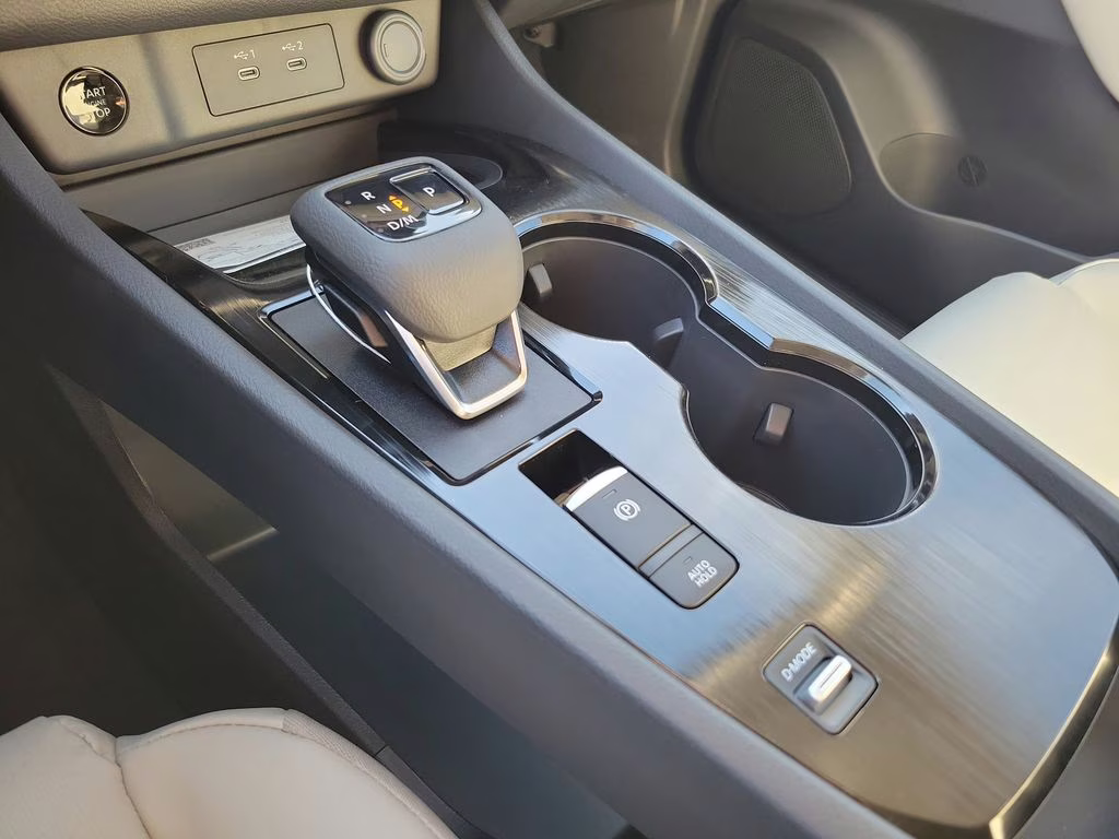 2026 Everest White Pearl Tricoat Nissan Rogue SV FWD SUV