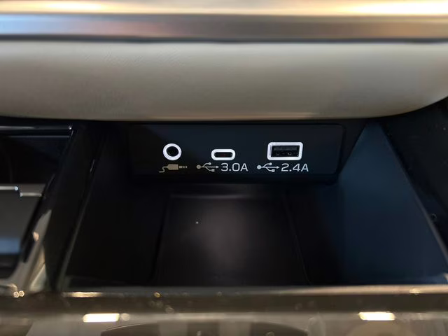 2025 Autumn Green Metallic Subaru Outback Premium AWD SUV