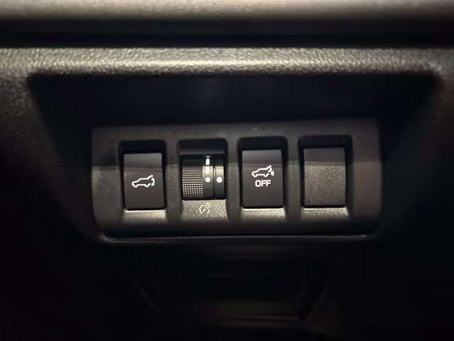 2025 Crystal White Pearl Subaru Outback Limited XT AWD SUV