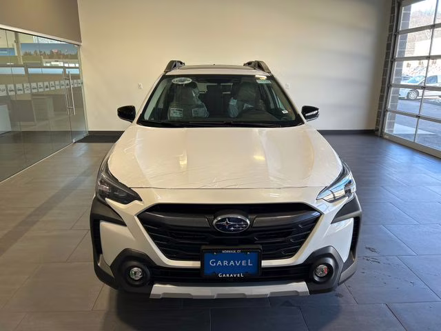 2025 Crystal White Pearl Subaru Outback Limited XT AWD SUV