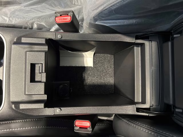 2025 Crystal White Pearl Subaru Outback Limited XT AWD SUV