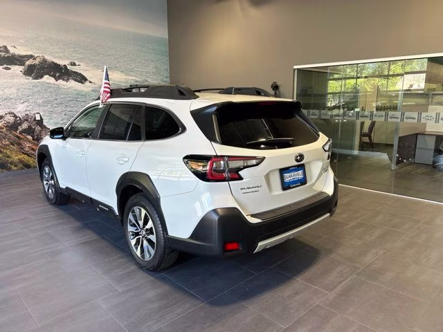2025 Crystal White Pearl Subaru Outback Limited XT AWD SUV