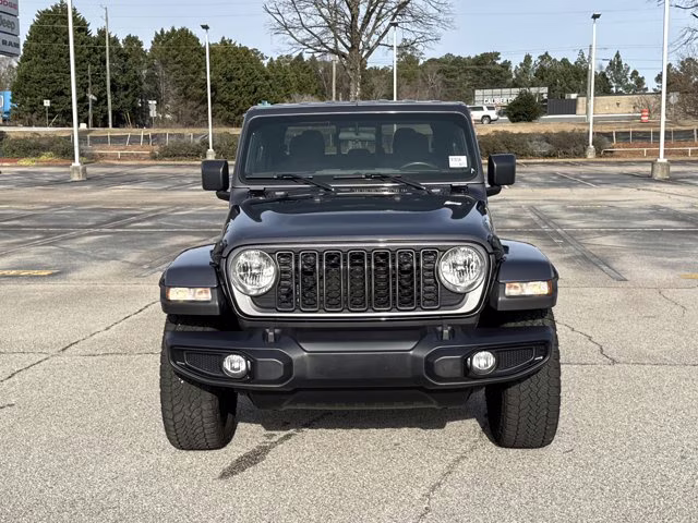 2024 Granite Crystal Metallic Clearcoat Jeep Gladiator Nighthawk 4X4 Truck