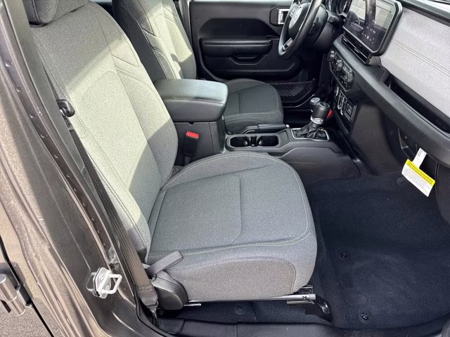 2024 Granite Crystal Metallic Clearcoat Jeep Gladiator Nighthawk 4X4 Truck