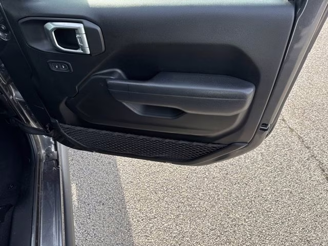 2024 Granite Crystal Metallic Clearcoat Jeep Gladiator Nighthawk 4X4 Truck