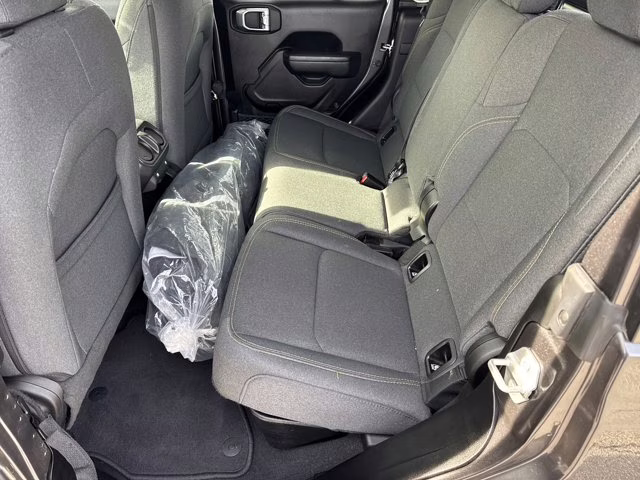 2024 Granite Crystal Metallic Clearcoat Jeep Gladiator Nighthawk 4X4 Truck