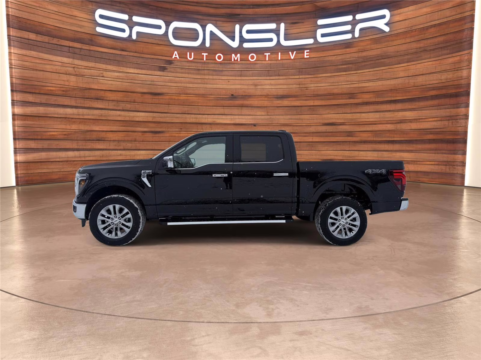 2026 Agate Black Metallic Ford F-150 LARIAT 4X4 Truck