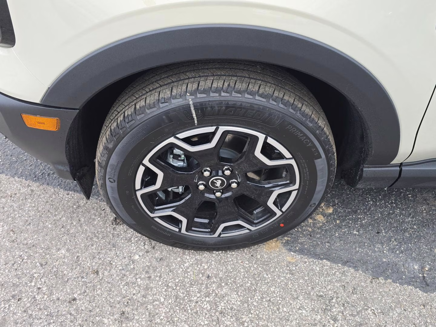 2025 Desert Sand Ford Bronco Sport Outer Banks 4X4 SUV