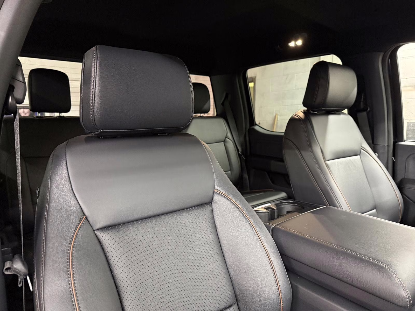 2026 Agate Black Metallic Ford F-150 LARIAT 4X4 Truck