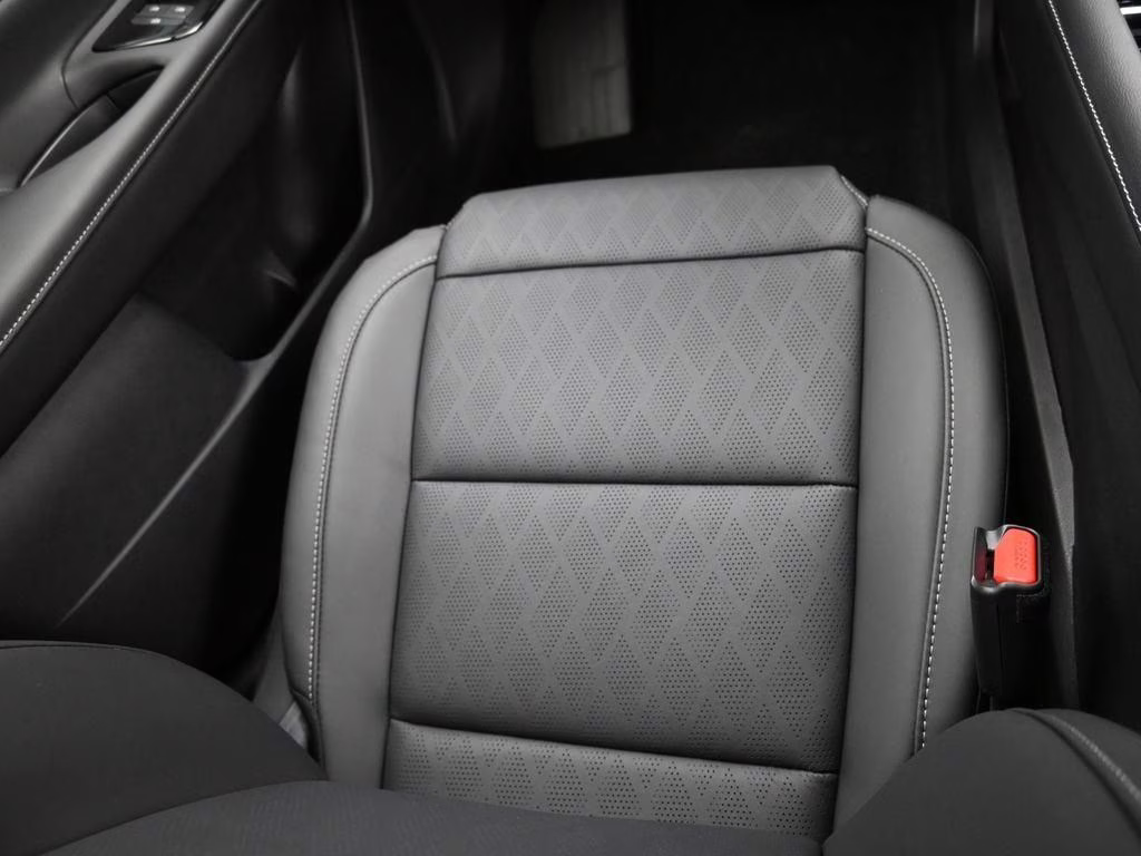 2026 Champagne Silver Metallic Nissan Murano Platinum AWD SUV