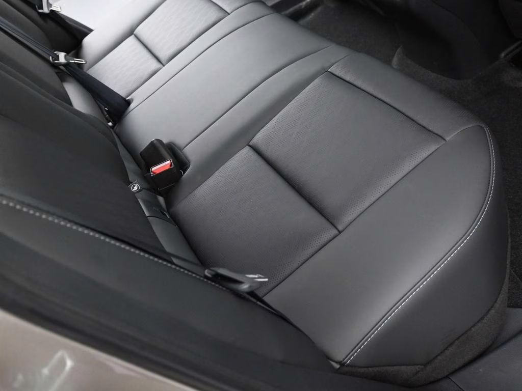 2026 Champagne Silver Metallic Nissan Murano Platinum AWD SUV